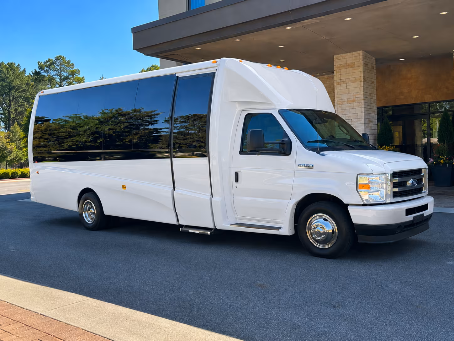 bus rentals for missoula corporate sporting events and team outings