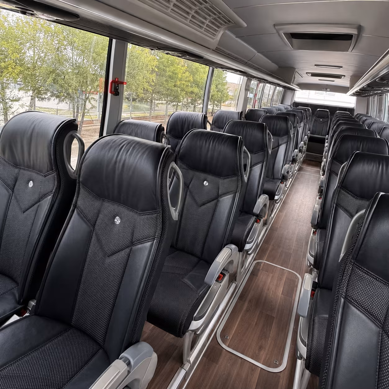 charter buses for museum and science field trips in missoula
