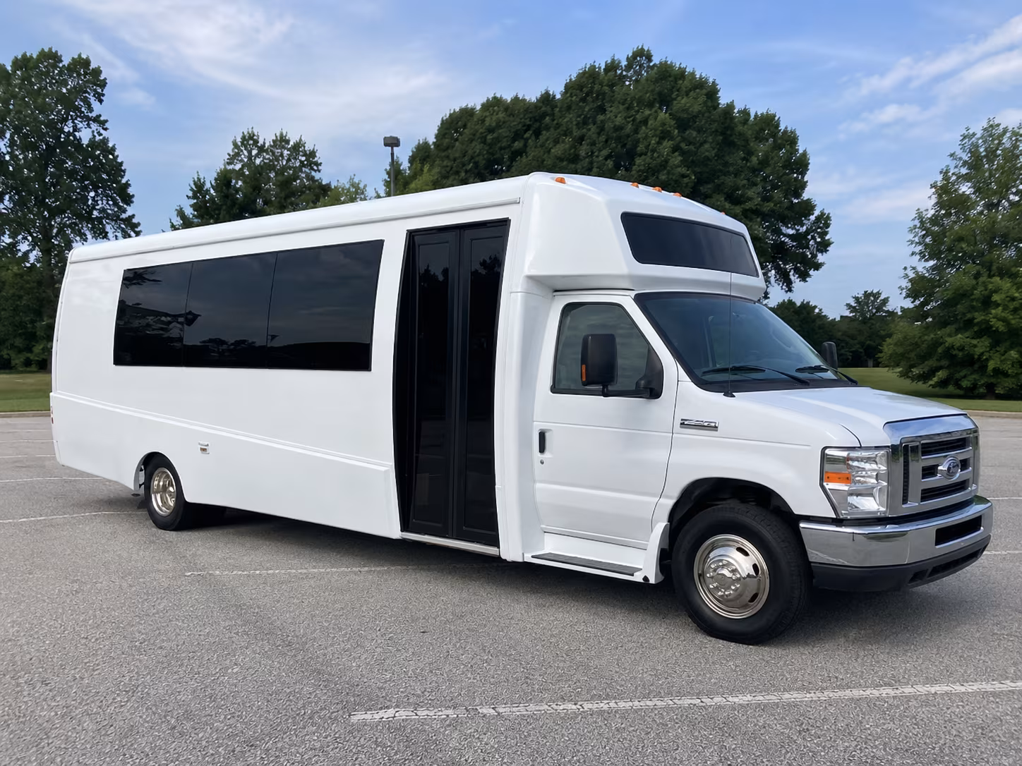 missoula 18 passenger party bus